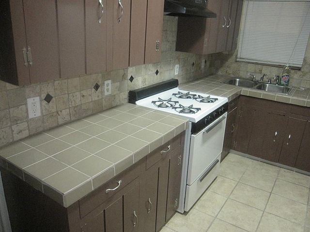 225 Nanlee Street, La Marque, TX 77568