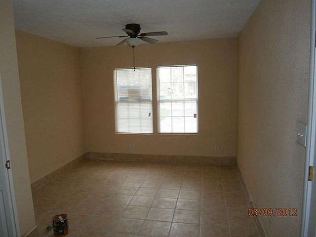 225 Nanlee Street, La Marque, TX 77568