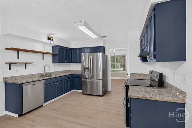 297 Boyd Drive, Richmond Hill, GA 31324