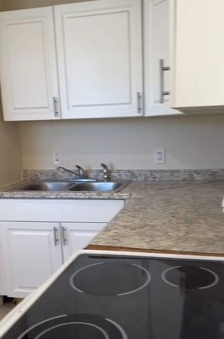 3734 Avenue S, Riviera Beach, FL 33404