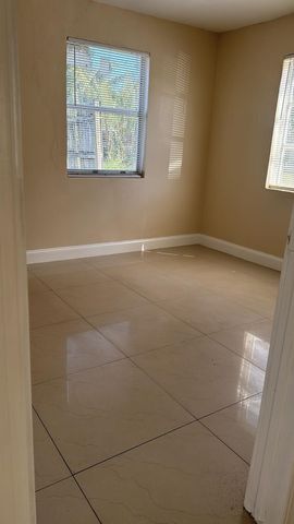 3734 Avenue S, Riviera Beach, FL 33404