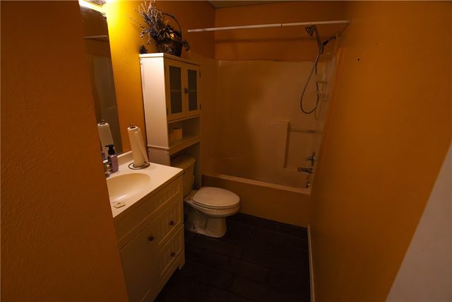 2418 Pine Lake Avenue, Springdale, AR 72764