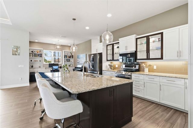 216 ROTONDA BOULEVARD E, Rotonda West, FL 33947