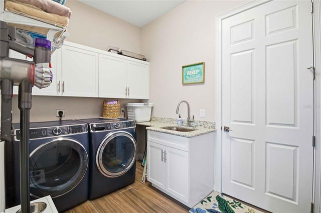 216 ROTONDA BOULEVARD E, Rotonda West, FL 33947