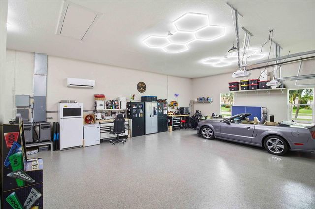 216 ROTONDA BOULEVARD E, Rotonda West, FL 33947