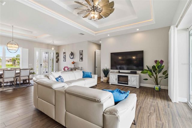 216 ROTONDA BOULEVARD E, Rotonda West, FL 33947