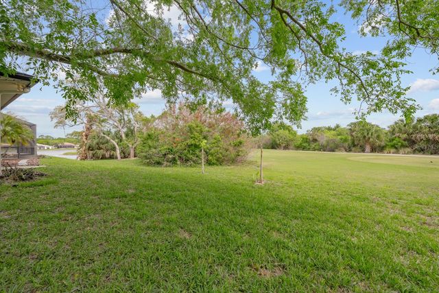 23 AUGUSTA TRAIL, Palm Coast, FL 32137