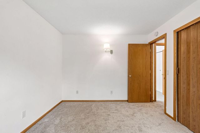 11843 Marigold Street NW, Coon Rapids, MN 55433