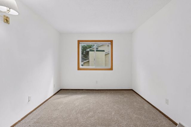 11843 Marigold Street NW, Coon Rapids, MN 55433