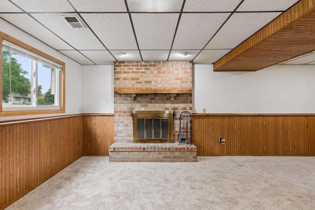 11843 Marigold Street NW, Coon Rapids, MN 55433