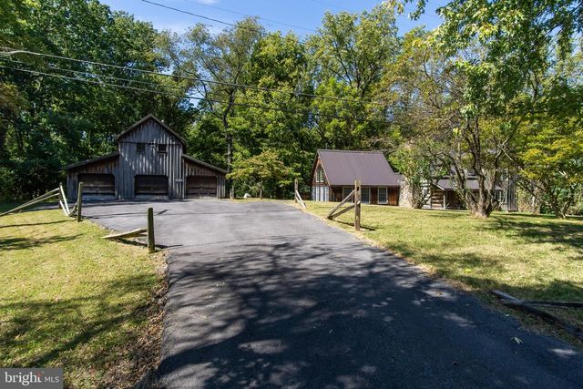 19265 CHARLES TOWN RD, Harpers Ferry, WV 25425