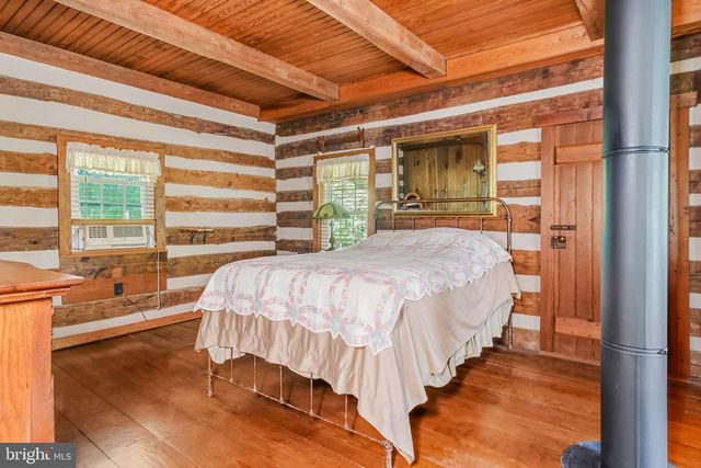 19265 CHARLES TOWN RD, Harpers Ferry, WV 25425