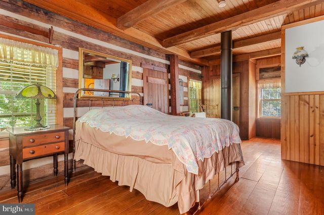 19265 CHARLES TOWN RD, Harpers Ferry, WV 25425