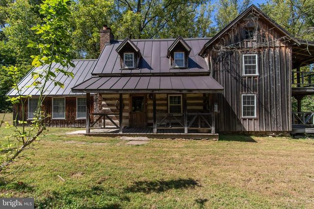 19265 CHARLES TOWN RD, Harpers Ferry, WV 25425