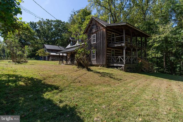 19265 CHARLES TOWN RD, Harpers Ferry, WV 25425