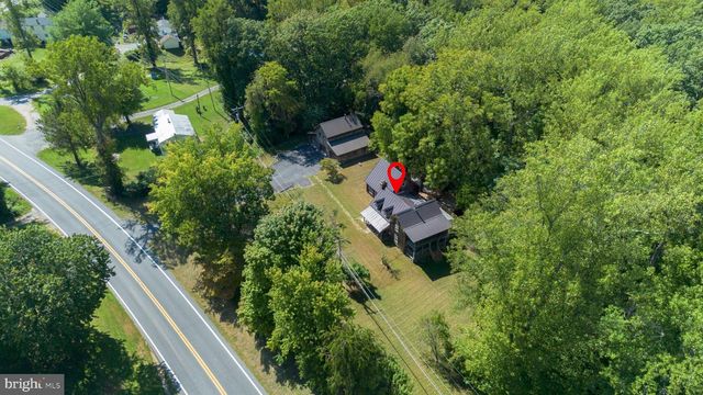 19265 CHARLES TOWN RD, Harpers Ferry, WV 25425