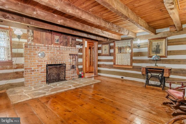 19265 CHARLES TOWN RD, Harpers Ferry, WV 25425