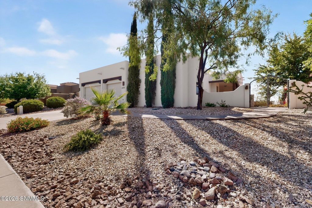 4378 Nambe Arc, Las Cruces, NM 88011