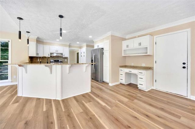 1412 Crooked Tree Circle, Stone Mountain, GA 30088