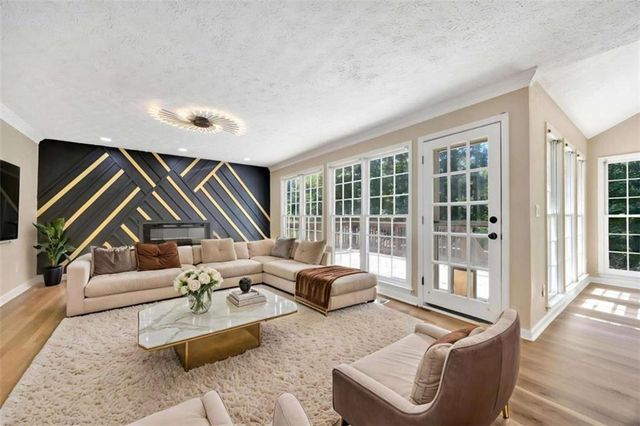 1412 Crooked Tree Circle, Stone Mountain, GA 30088