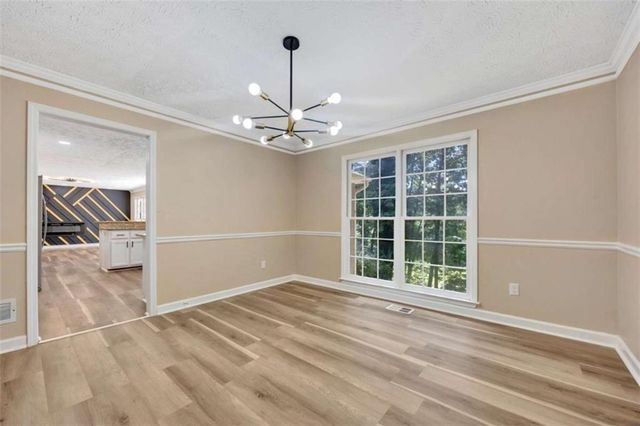 1412 Crooked Tree Circle, Stone Mountain, GA 30088