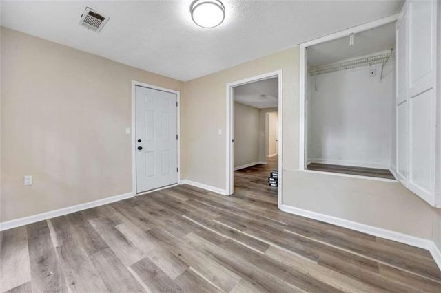 1412 Crooked Tree Circle, Stone Mountain, GA 30088