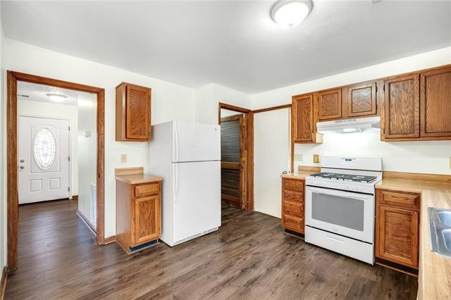 1810 River Rock Trail, Woodstock, GA 30188