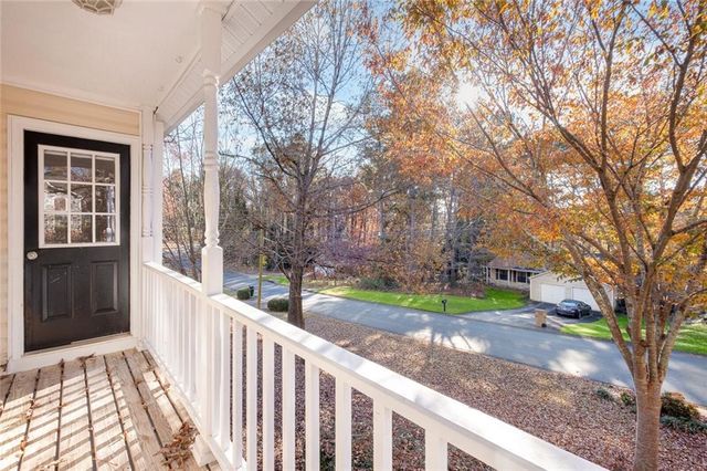 1810 River Rock Trail, Woodstock, GA 30188