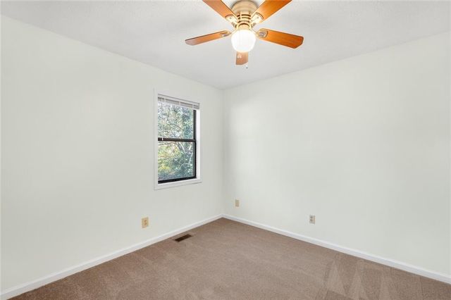 1810 River Rock Trail, Woodstock, GA 30188