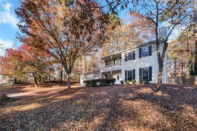 1810 River Rock Trail, Woodstock, GA 30188