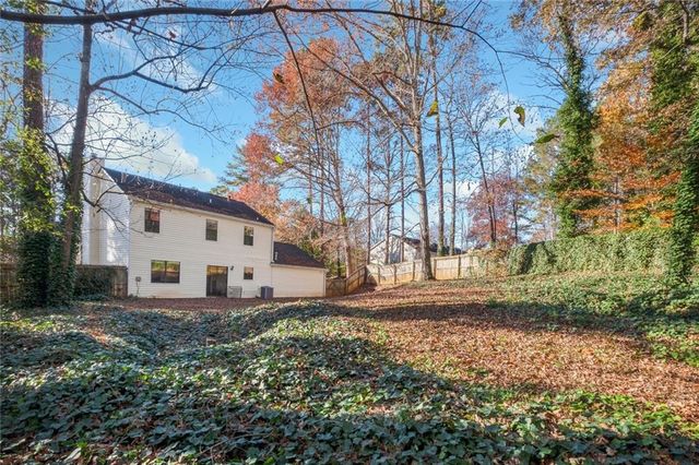 1810 River Rock Trail, Woodstock, GA 30188