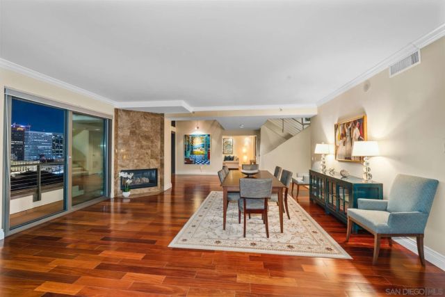 645 Front St 2002, San Diego, CA 92101