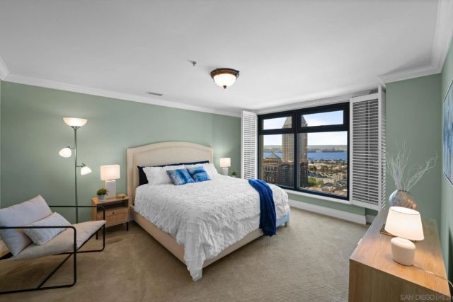 645 Front St 2002, San Diego, CA 92101