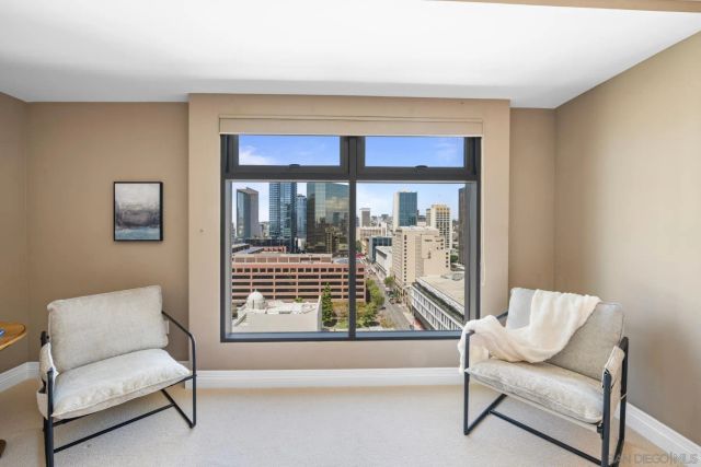 645 Front St 2002, San Diego, CA 92101