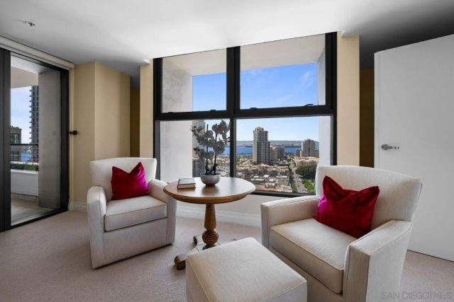 645 Front St 2002, San Diego, CA 92101
