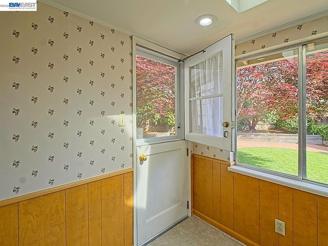 962 Lee Ave, San Leandro, CA 94577