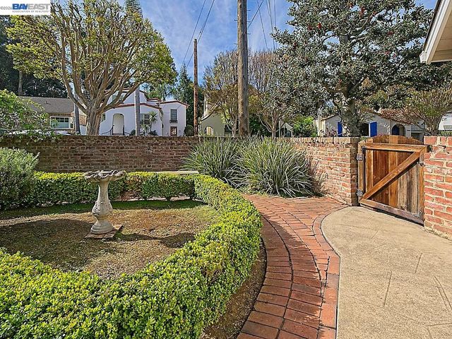 962 Lee Ave, San Leandro, CA 94577