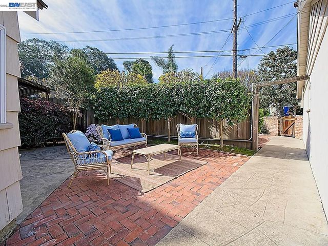 962 Lee Ave, San Leandro, CA 94577