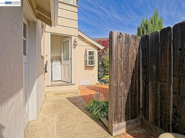 962 Lee Ave, San Leandro, CA 94577