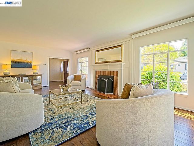 962 Lee Ave, San Leandro, CA 94577