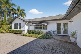 8218 S Elizabeth Avenue, Palm Beach Gardens, FL 33418