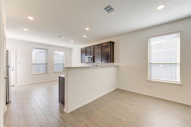 25489 Northpark Spruce Drive, Porter, TX 77365