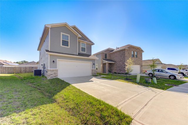 25489 Northpark Spruce Drive, Porter, TX 77365