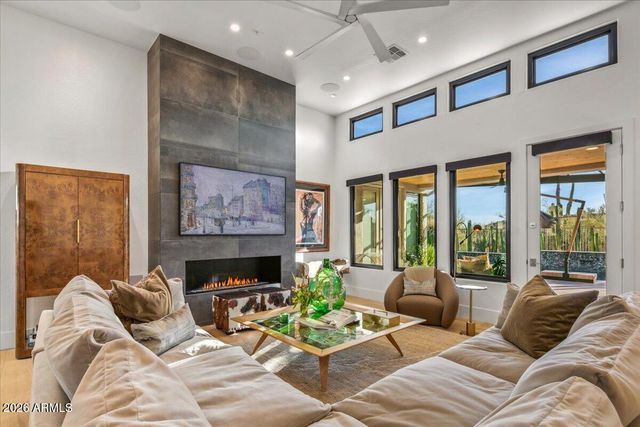 33644 N 64TH Place, Scottsdale, AZ 85266