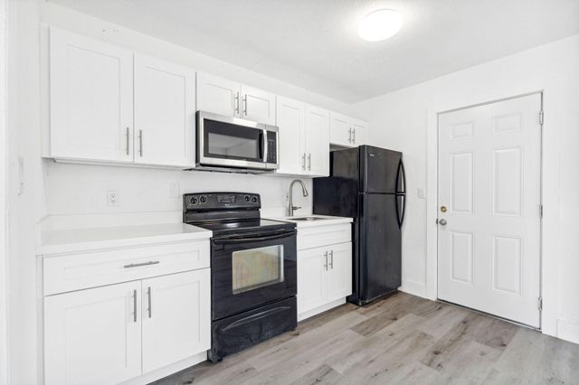 701 NW 2nd Avenue, Deerfield Beach, FL 33441