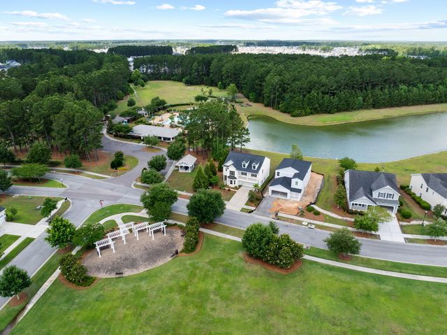 113 Lindera Preserve Boulevard, Summerville, SC 29486