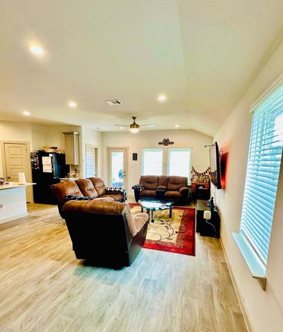 315 John House Lane, Rosharon, TX 77583