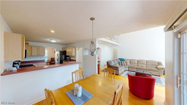 4898 Highland Place Court, Richmond Heights, OH 44143