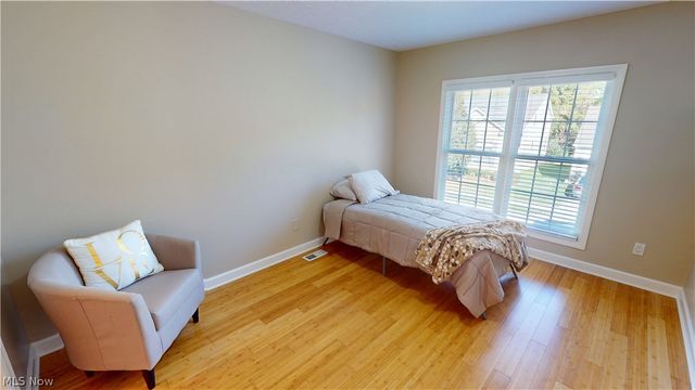 4898 Highland Place Court, Richmond Heights, OH 44143