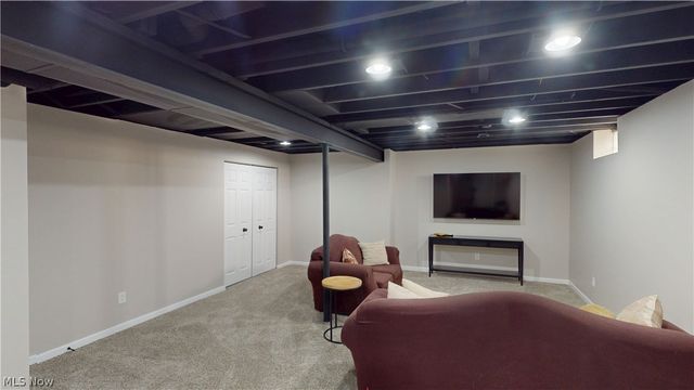 4898 Highland Place Court, Richmond Heights, OH 44143